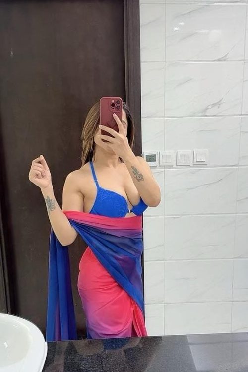 VIP whores in Multan