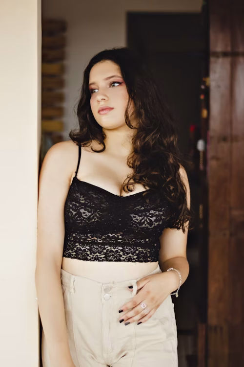 TOP Escort in Multan